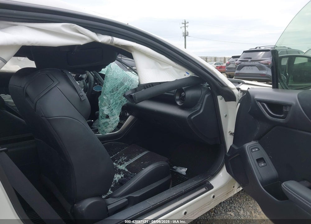 2023 TOYOTA GR 86 VIN: JF1ZNBE14P9750745
