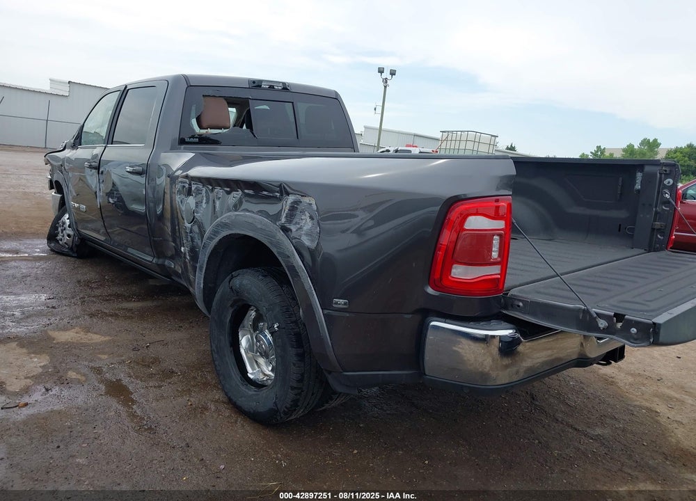 2022 RAM 3500 LIMITED LONGHORN  4X4 8' BOX VIN: 3C63RRKL7NG400615