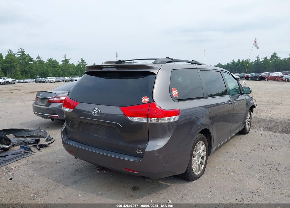 2012 TOYOTA SIENNA LE 7 PASSENGER VIN: 5TDJK3DC1CS042313