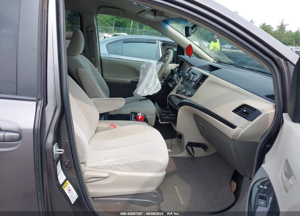 2012 TOYOTA SIENNA LE 7 PASSENGER VIN: 5TDJK3DC1CS042313