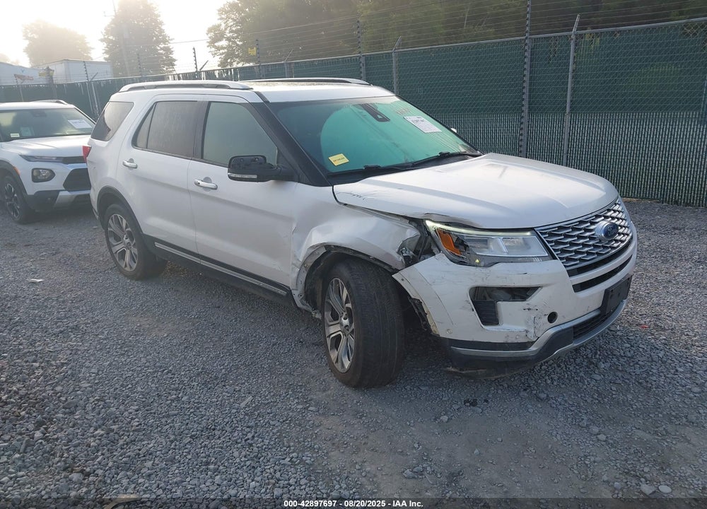 2018 FORD EXPLORER PLATINUM VIN: 1FM5K8HT2JGB35742