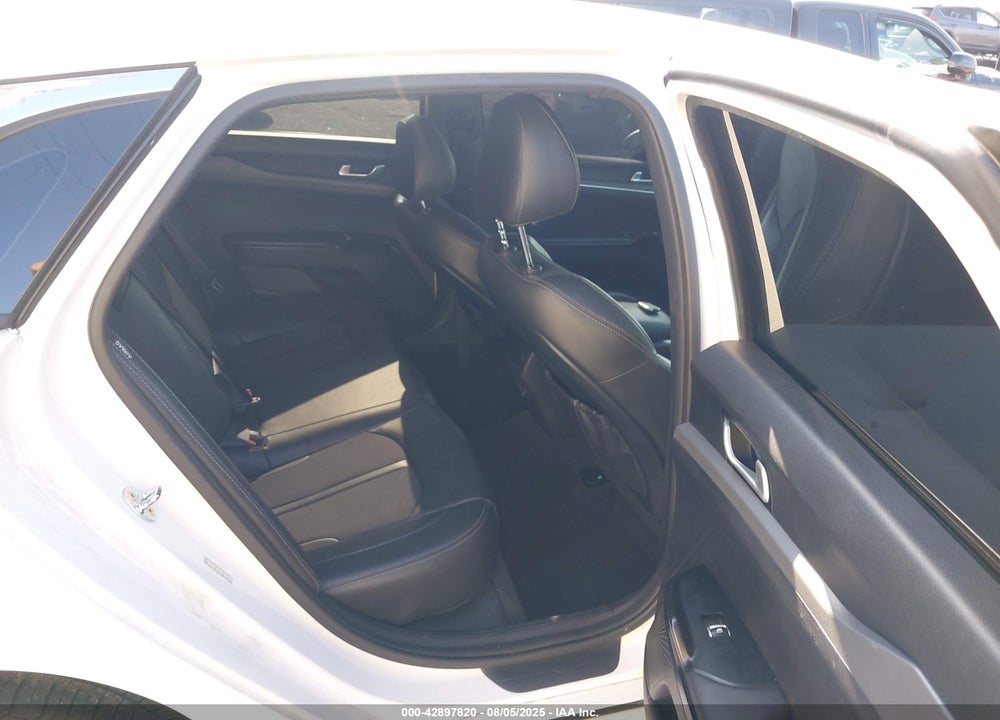 2021 KIA K5 VIN: 5XXG64J27MG063525