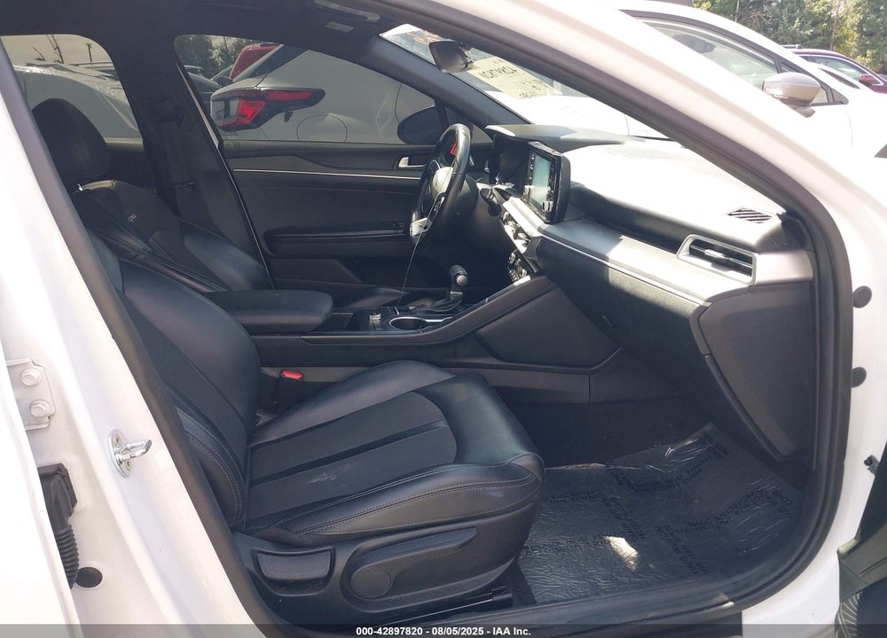 2021 KIA K5 VIN: 5XXG64J27MG063525