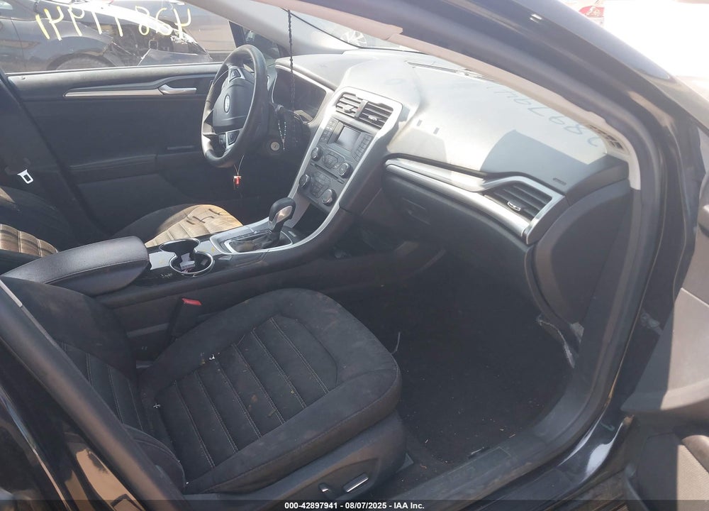 2015 FORD FUSION SE VIN: 1FA6P0H73F5104894