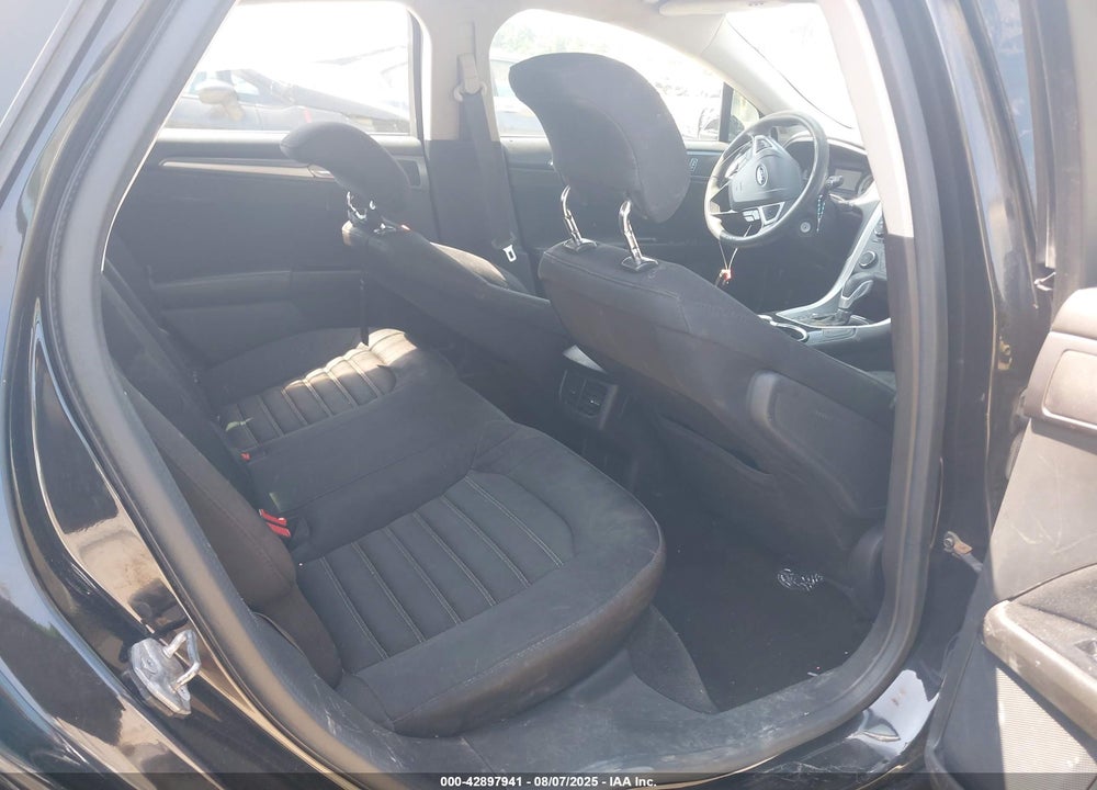 2015 FORD FUSION SE VIN: 1FA6P0H73F5104894