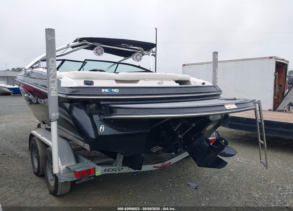 2013 MONTEREY 224 FS BR VIN: RGFMD495E313