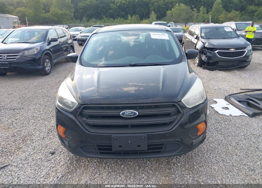 2017 FORD ESCAPE VIN: 1FMCU0F74HUE68464