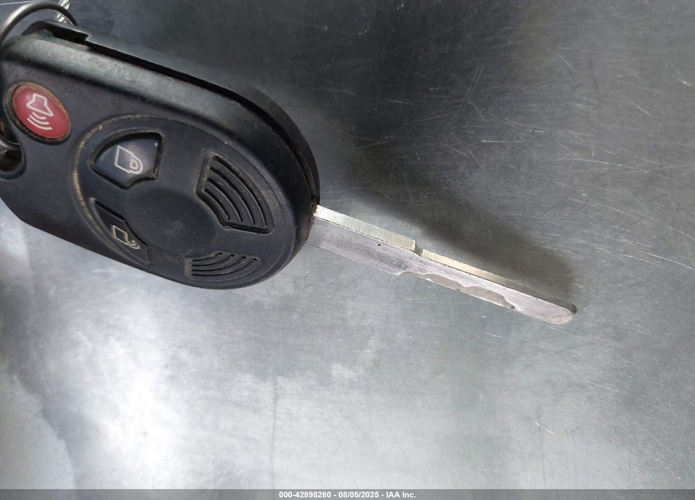 2017 FORD ESCAPE VIN: 1FMCU0F74HUE68464