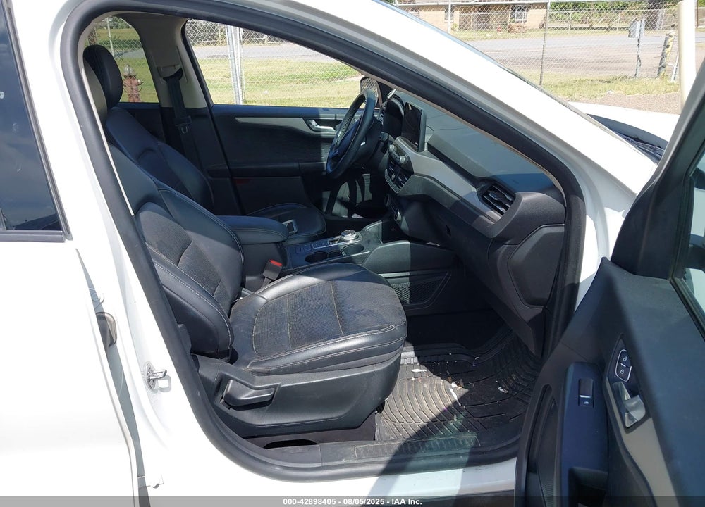 2020 FORD ESCAPE VIN: 1FMCU0H65LUB02221