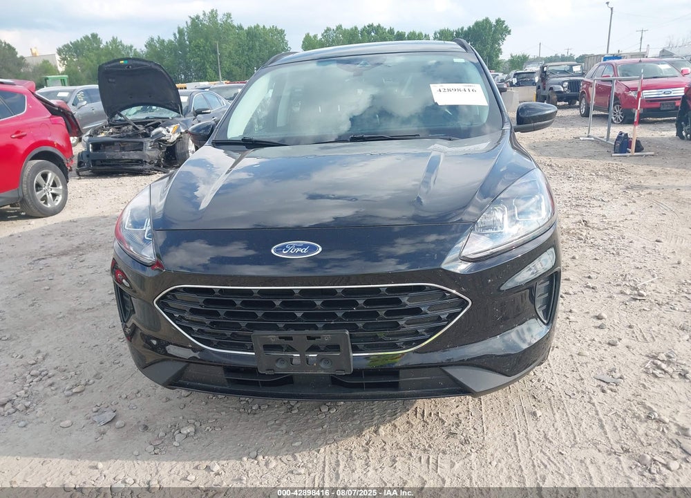 2022 FORD ESCAPE VIN: 1FMCU9G65NUB19819