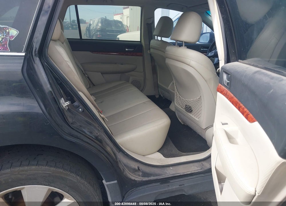 2011 SUBARU OUTBACK VIN: 4S4BRCLC8B3435304