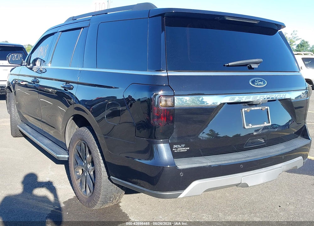 2020 FORD EXPEDITION XLT VIN: 1FMJU1JTXLEA78232