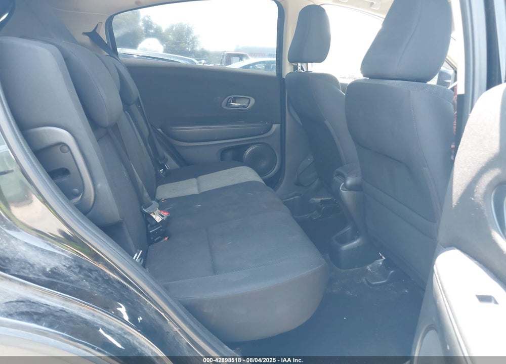 2018 HONDA HR-V VIN: 3CZRU6H39JG723110