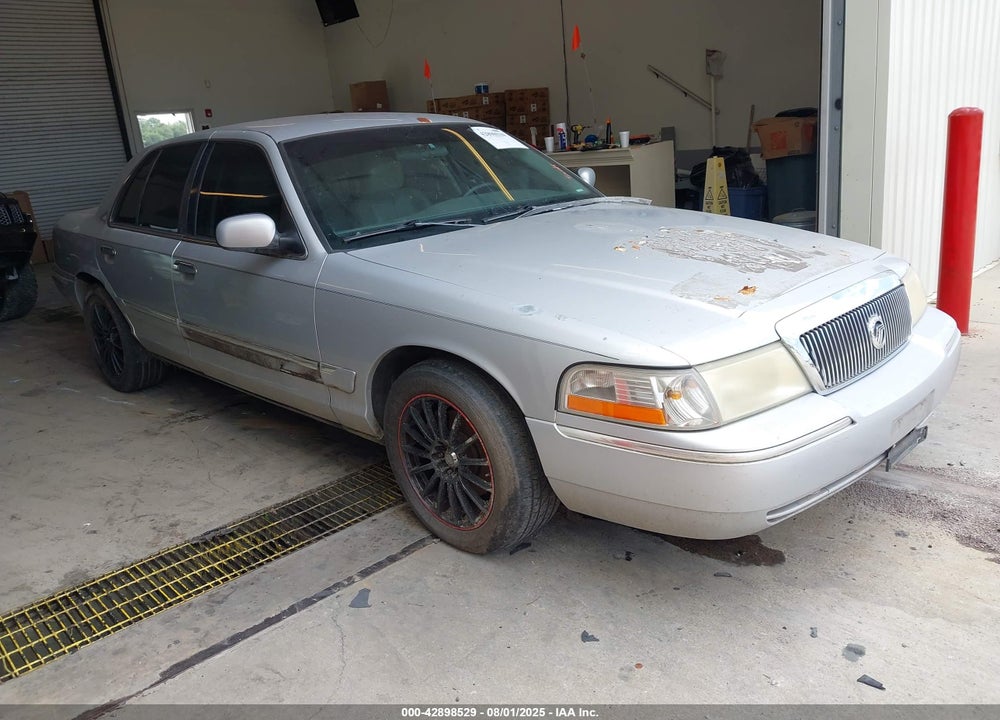 2003 MERCURY GRAND MARQUIS GS VIN: 2MEFM74W13X633858