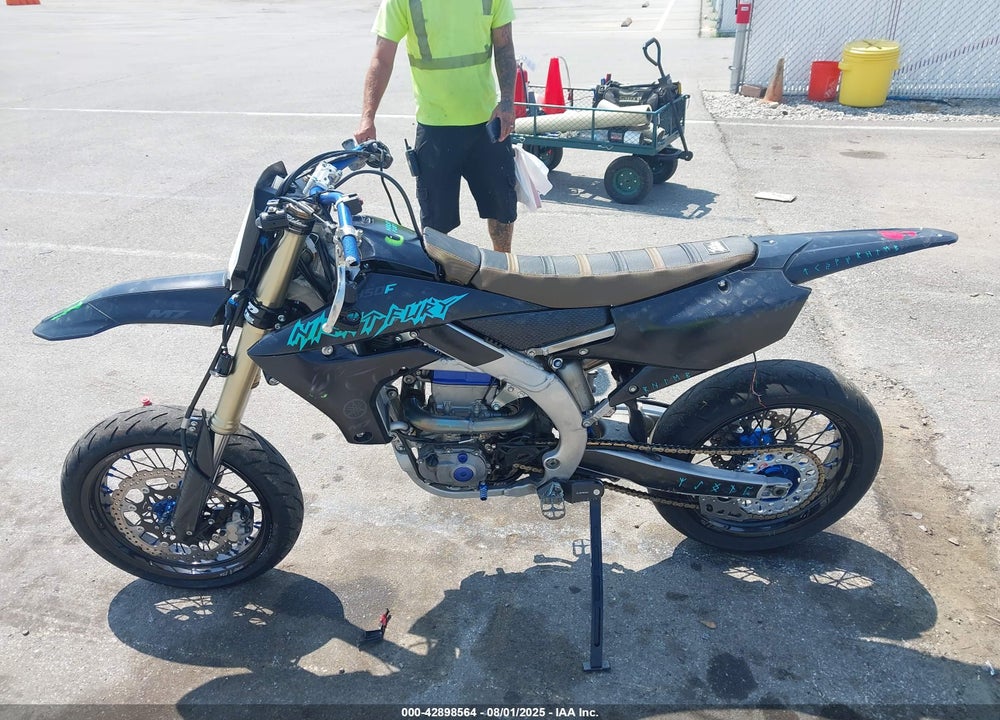 2020 YAMAHA YZ450 F VIN: JYACJ26C3LA001788