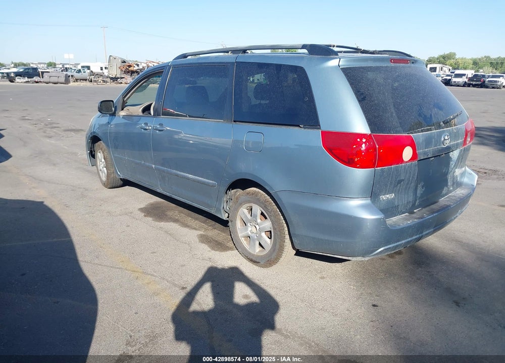 2008 TOYOTA SIENNA VIN: 5TDZK23C28S207243