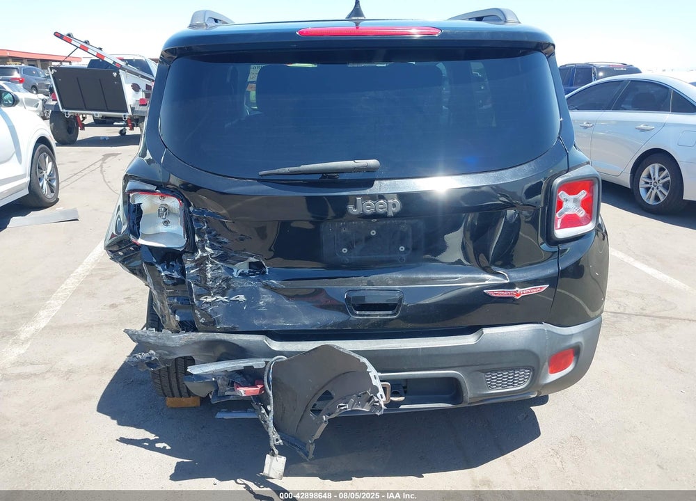 2018 JEEP RENEGADE VIN: ZACCJBCB4JPH18889