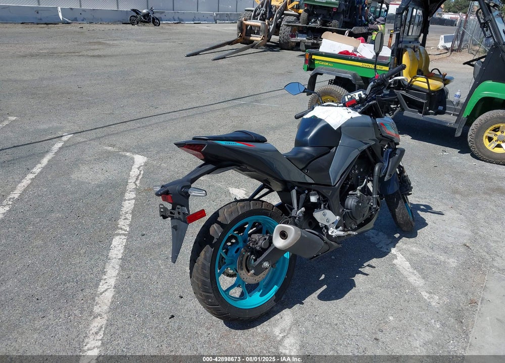2023 YAMAHA MT-03 VIN: MH3RH20Y5PK009777
