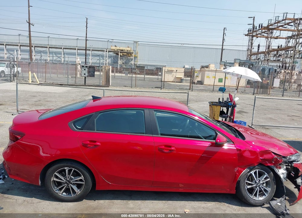 2023 KIA FORTE LXS VIN: 3KPF24AD2PE571438
