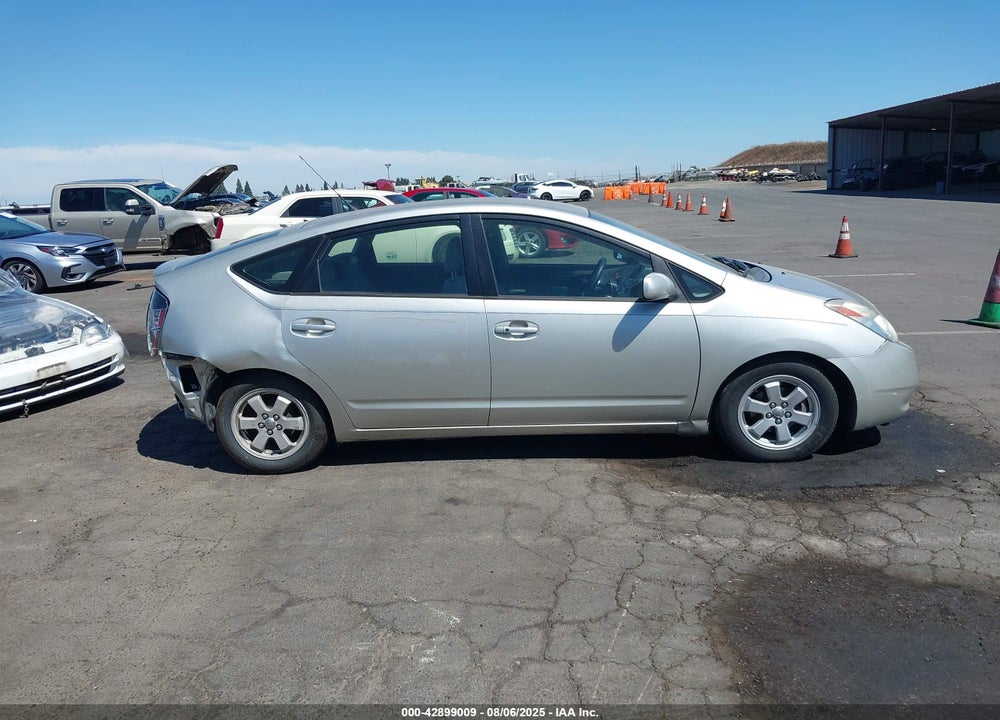 2005 TOYOTA PRIUS VIN: JTDKB20U657031852