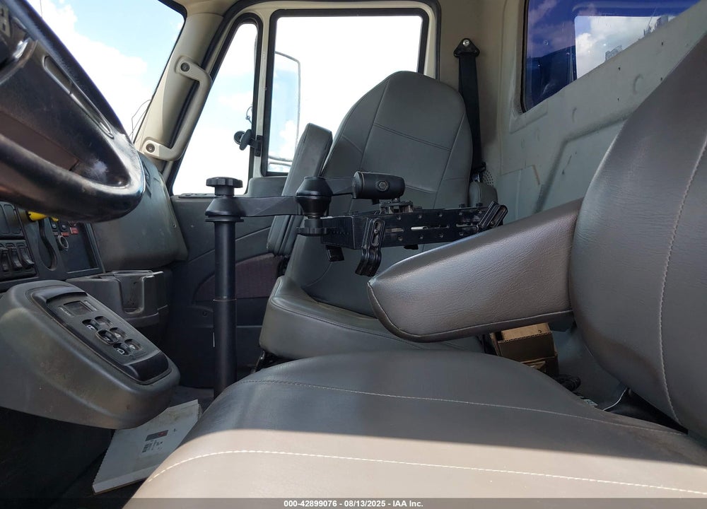 2015 INTERNATIONAL 4000 4400 VIN: 3HAMKSTN2FL730854