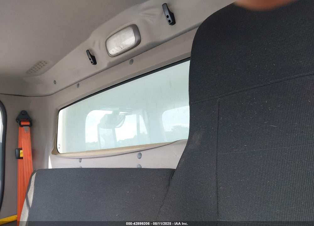2019 FREIGHTLINER M2 106 VIN: 1FVACXD25KHKG4769