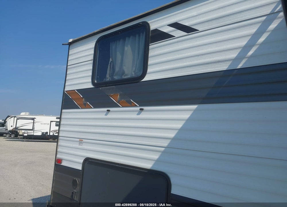 2021 FOREST RIVER WILDWOOD 273 QBXL VIN: 4X4TWDC27M7367565