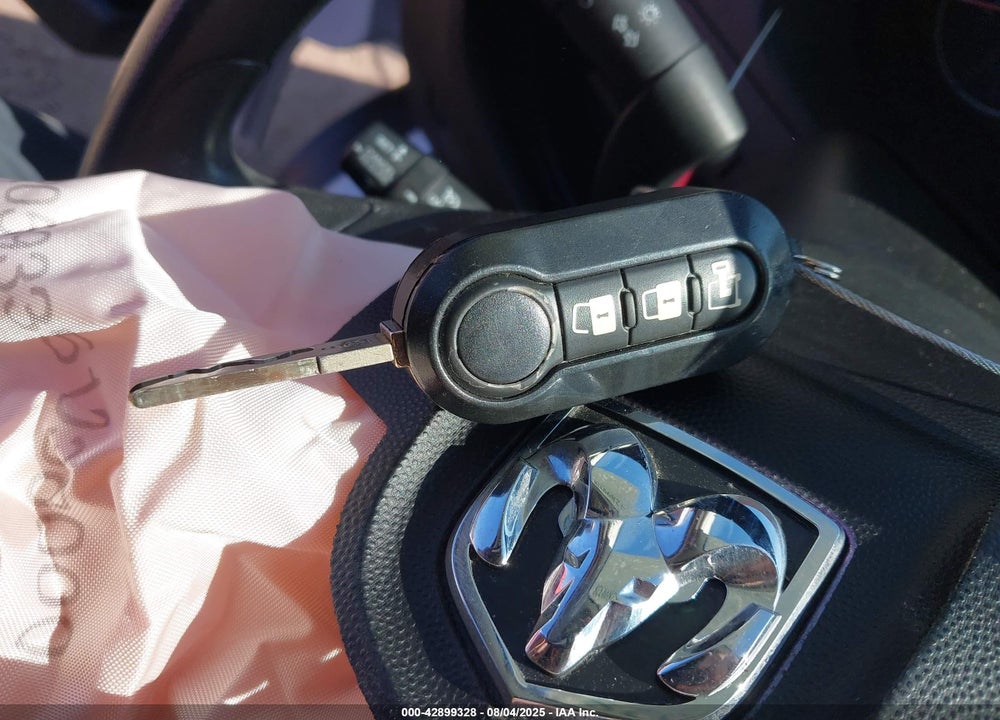 2019 RAM PROMASTER 1500 VIN: 3C6TRVAG9KE505807