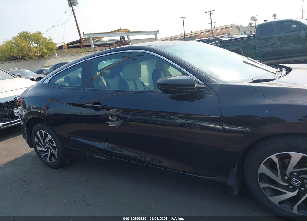 2018 HONDA CIVIC LX VIN: 2HGFC4B5XJH308406