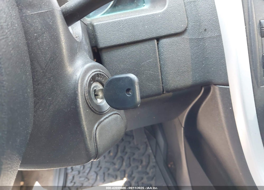 2008 PONTIAC TORRENT VIN: 2CKDL33F486302848