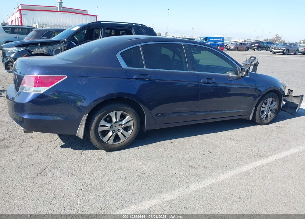 2008 HONDA ACCORD 2.4 LX-P VIN: JHMCP26498C068241