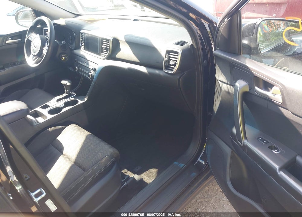 2020 KIA SPORTAGE VIN: KNDPM3AC2L7755708