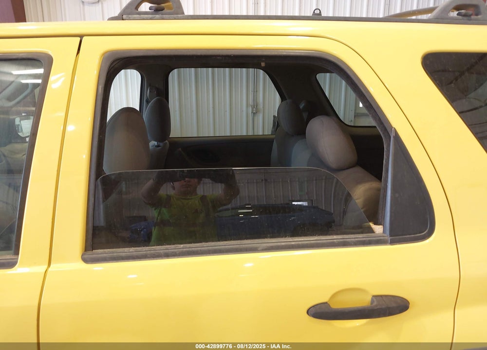 2002 FORD ESCAPE XLT VIN: 1FMYU04192KD32712