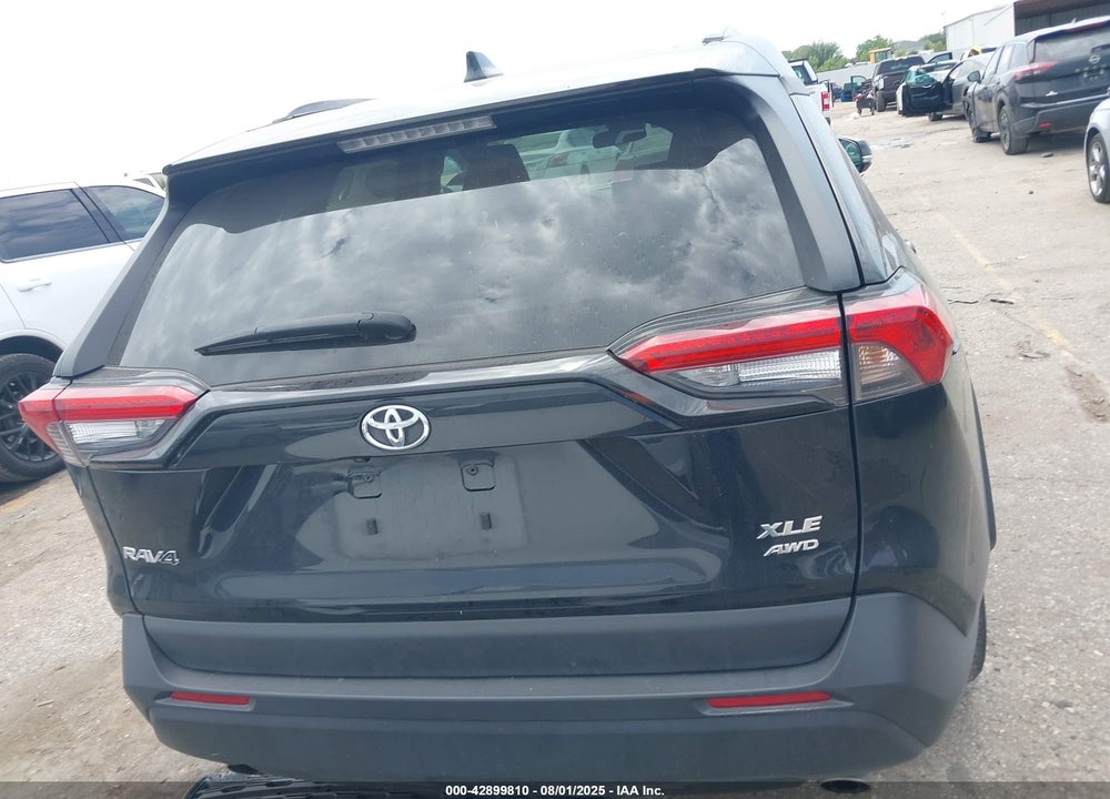 2023 TOYOTA RAV4 XLE VIN: 2T3P1RFVXPW388170