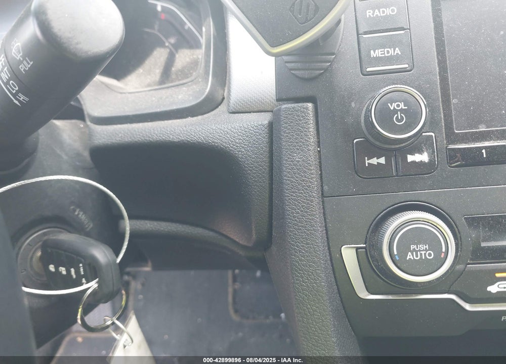 2018 HONDA CIVIC LX VIN: 2HGFC4A58JH302766
