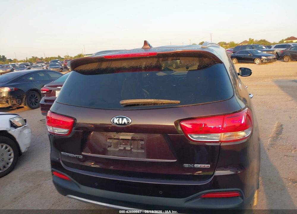 2016 KIA SORENTO VIN: 5XYPH4A14GG049955