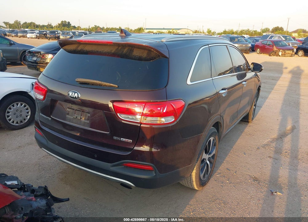 2016 KIA SORENTO VIN: 5XYPH4A14GG049955
