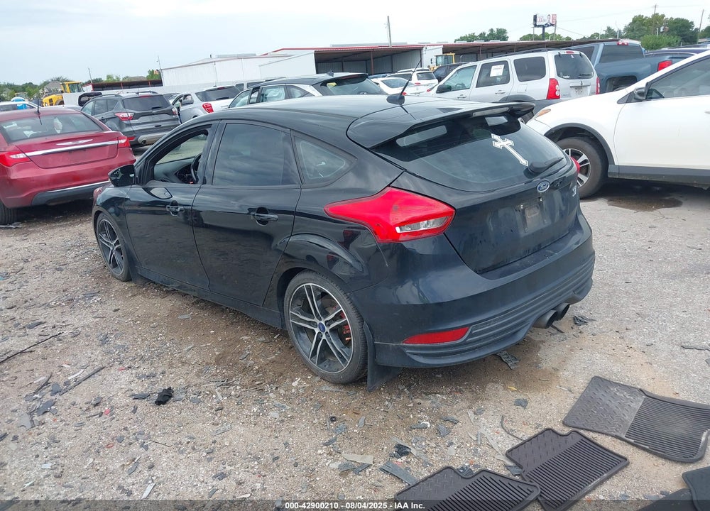 2018 FORD FOCUS VIN: 1FADP3L95JL332529