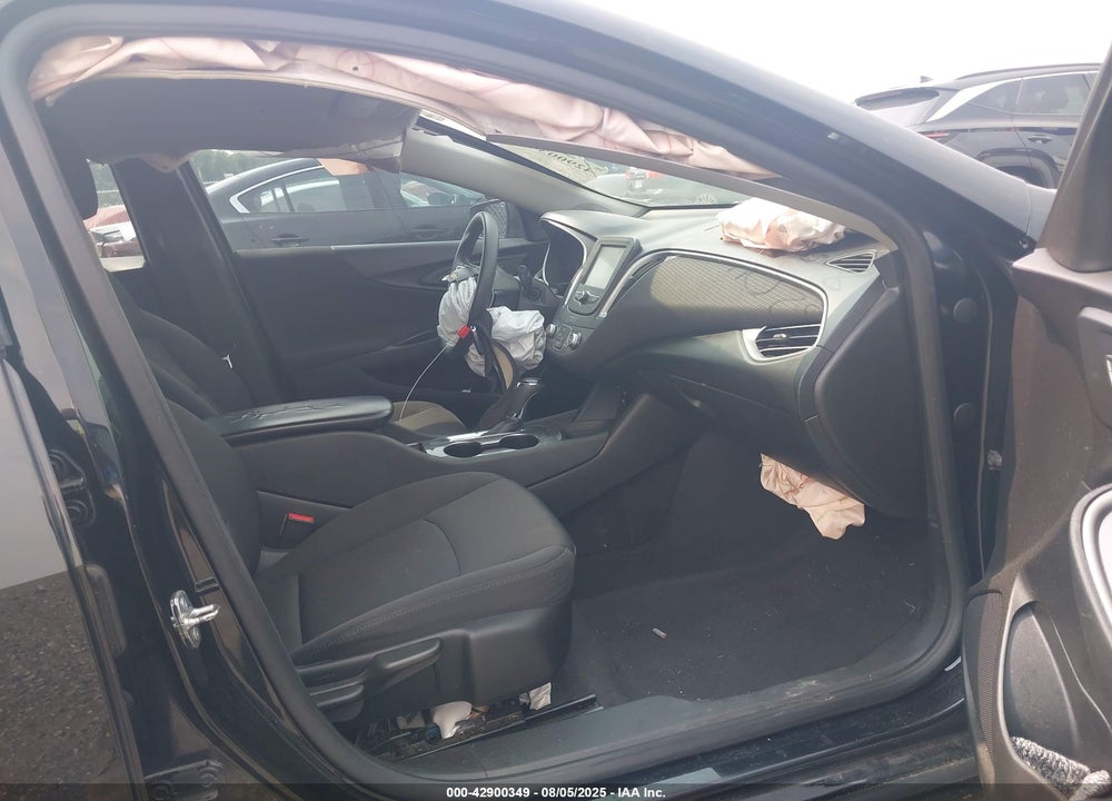 2018 CHEVROLET MALIBU VIN: 1G1ZB5ST9JF235204