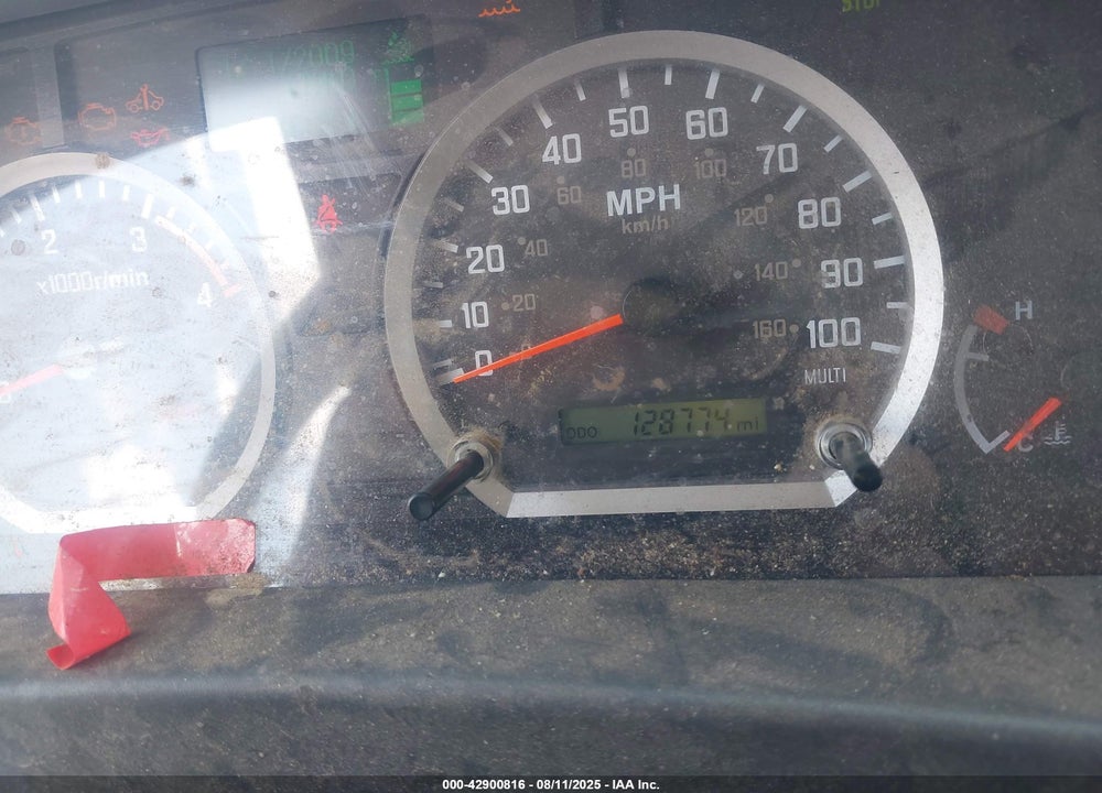 2020 ISUZU NRR VIN: JALE5W162L7303675