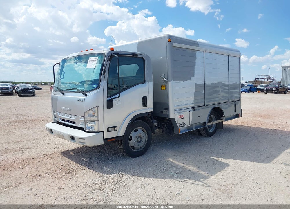 2020 ISUZU NRR VIN: JALE5W162L7303675