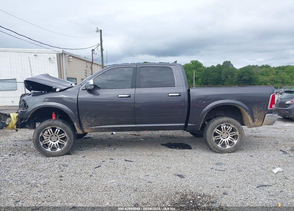 2017 RAM 1500 LAIE  4X4 5'7 BOX VIN: 1C6RR7NT7HS560081