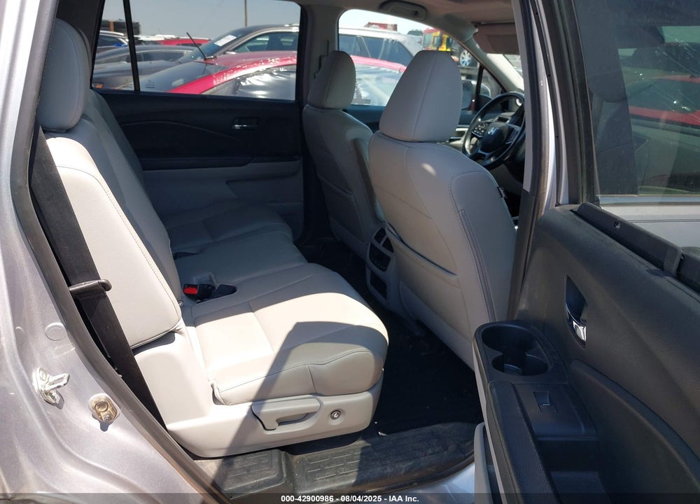 2019 HONDA PILOT VIN: 5FNYF5H53KB023341