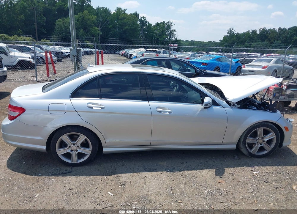 2010 MERCEDES-BENZ C 300 LUXURY 4MATIC/SPORT 4MATIC VIN: WDDGF8BB7AR106510