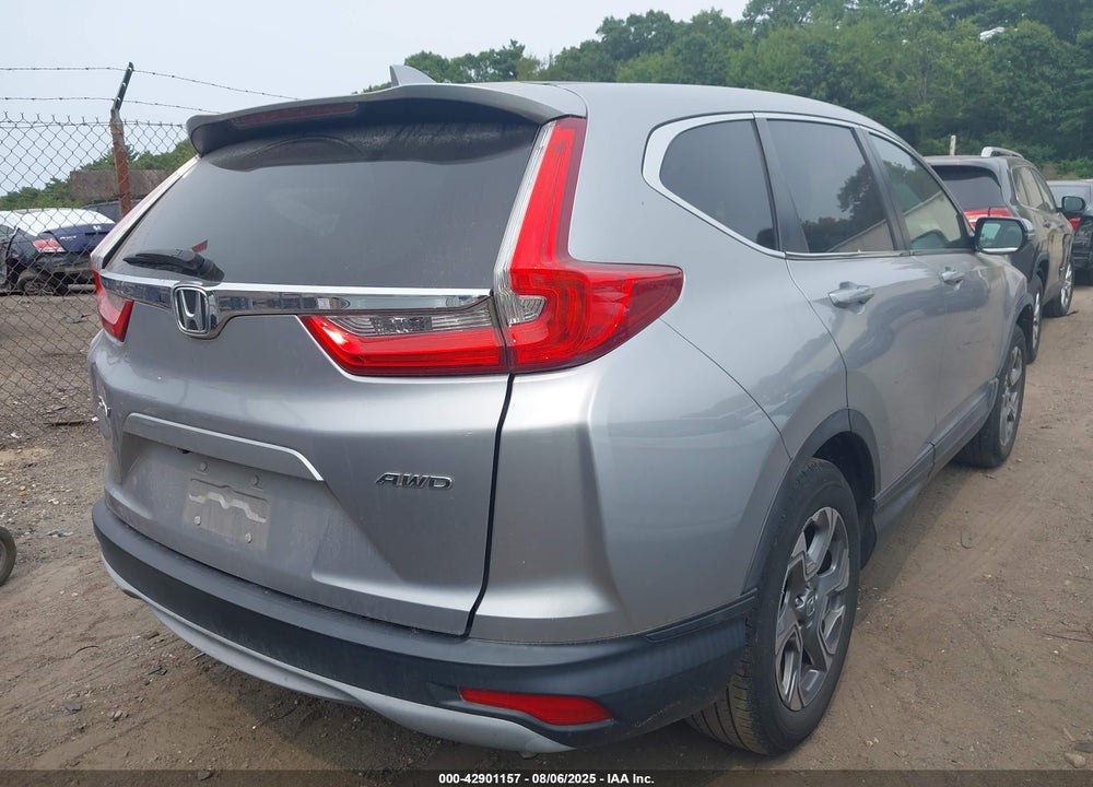 2017 HONDA CR-V VIN: 2HKRW2H50HH656814