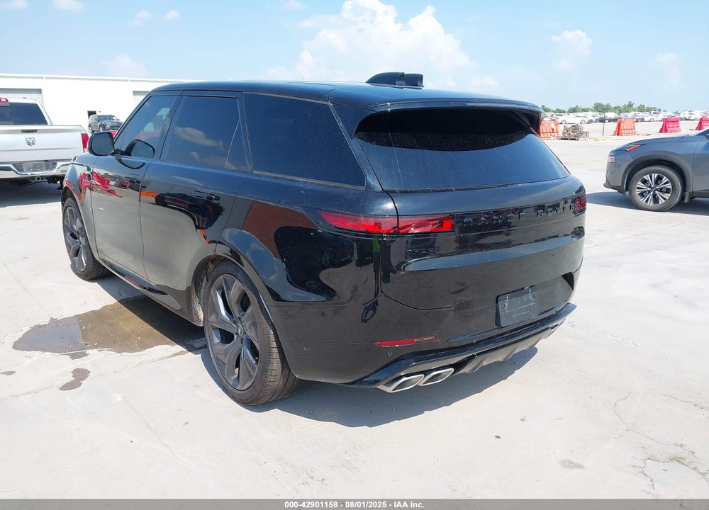 2025 LAND ROVER RANGE ROVER SPORT VIN: SAL119E94SA424624