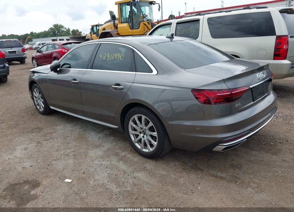 2022 AUDI A4 VIN: WAUABAF42NA006704