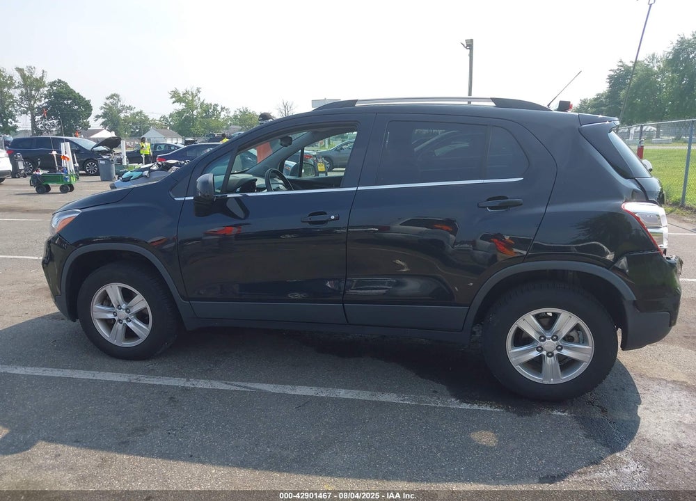 2019 CHEVROLET TRAX LT VIN: 3GNCJPSB0KL210015