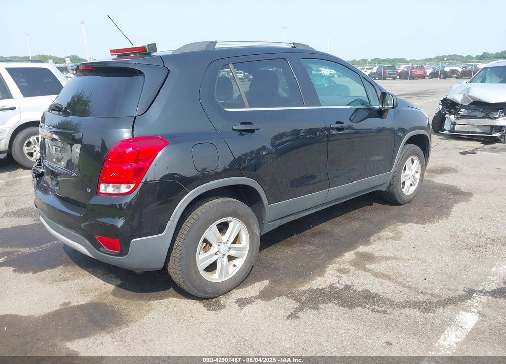 2019 CHEVROLET TRAX LT VIN: 3GNCJPSB0KL210015