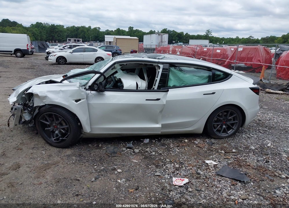 2021 TESLA MODEL 3 LONG RANGE DUAL MOTOR ALL-WHEEL DRIVE VIN: 5YJ3E1EB7MF037939